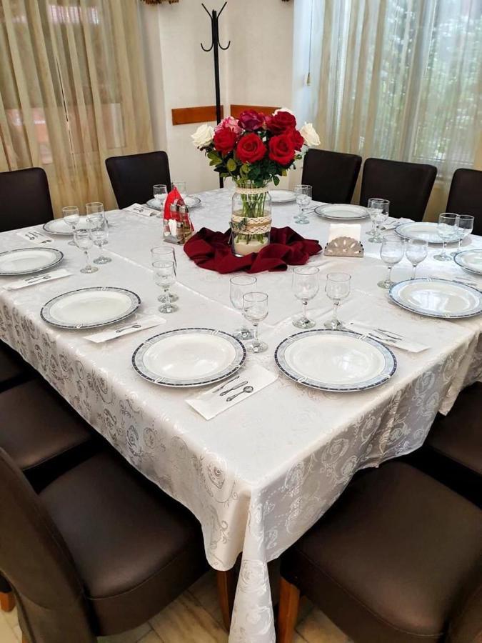 Hotel Marion Dumbraveni  Bagian luar foto