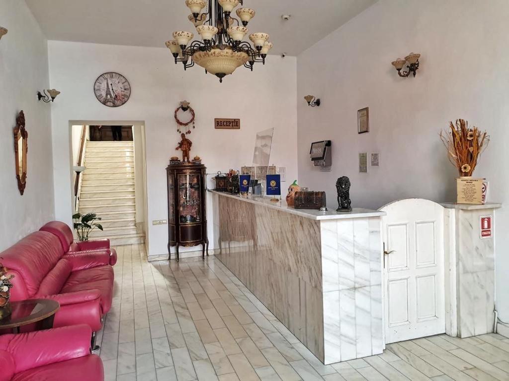 Hotel Marion Dumbraveni  Bagian luar foto