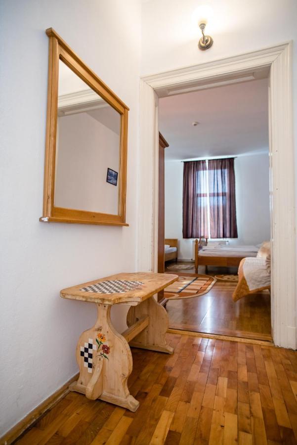 Hotel Marion Dumbraveni  Bagian luar foto